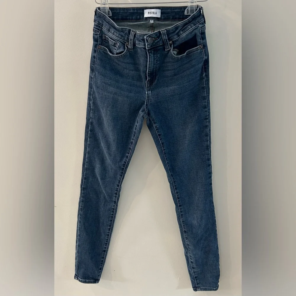 Pistola Women's dark denim, skinny jeans size‎ 27